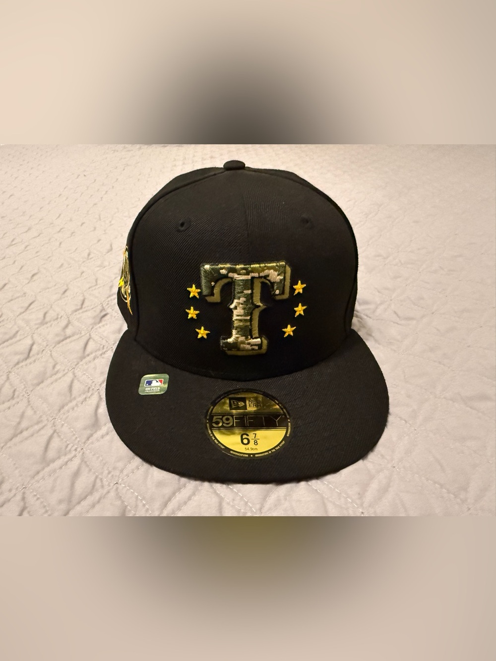New Era Texas Rangers 59FIFTY Size 6 7/8 Hat Black 2024 Armed Forces Camo Logo